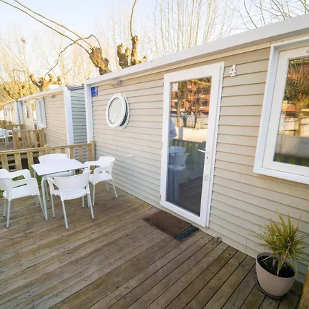 - En El Centro De A 200 M De La Playa * Ларедо